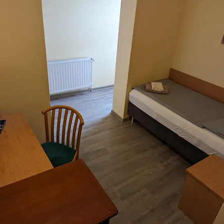 Hotel-restaurant Hubertus Отель *